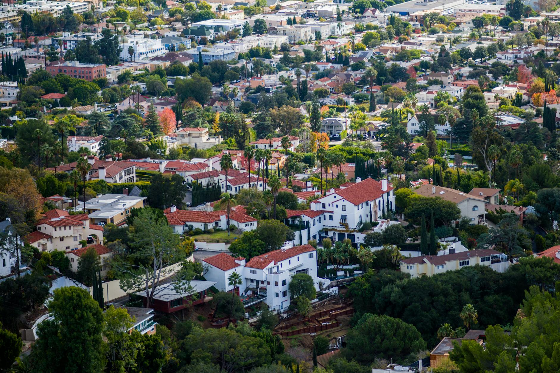 Southern California suburban neighborhood with homes