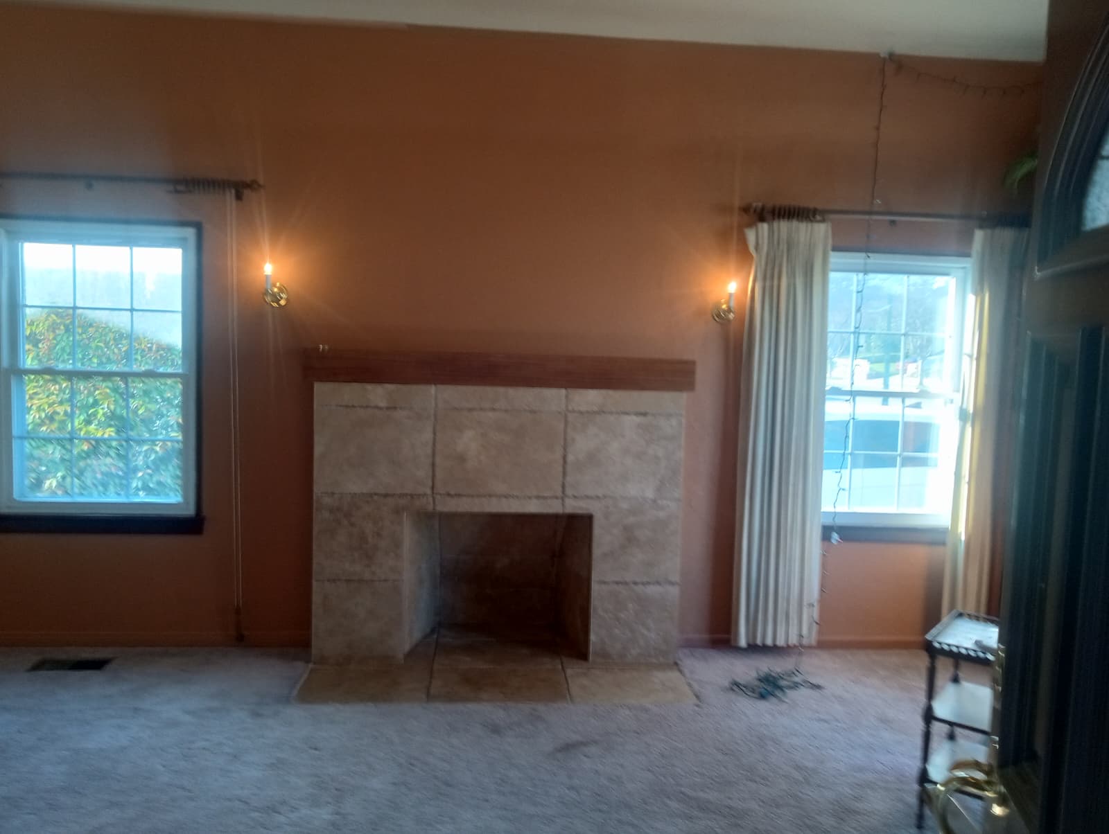 Fully restored ceiling after leak repair and mold remediation